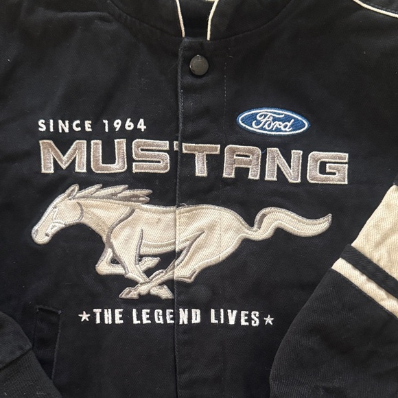 Kids Ford Mustang Black and White Jacket - Picture 3 of 4
